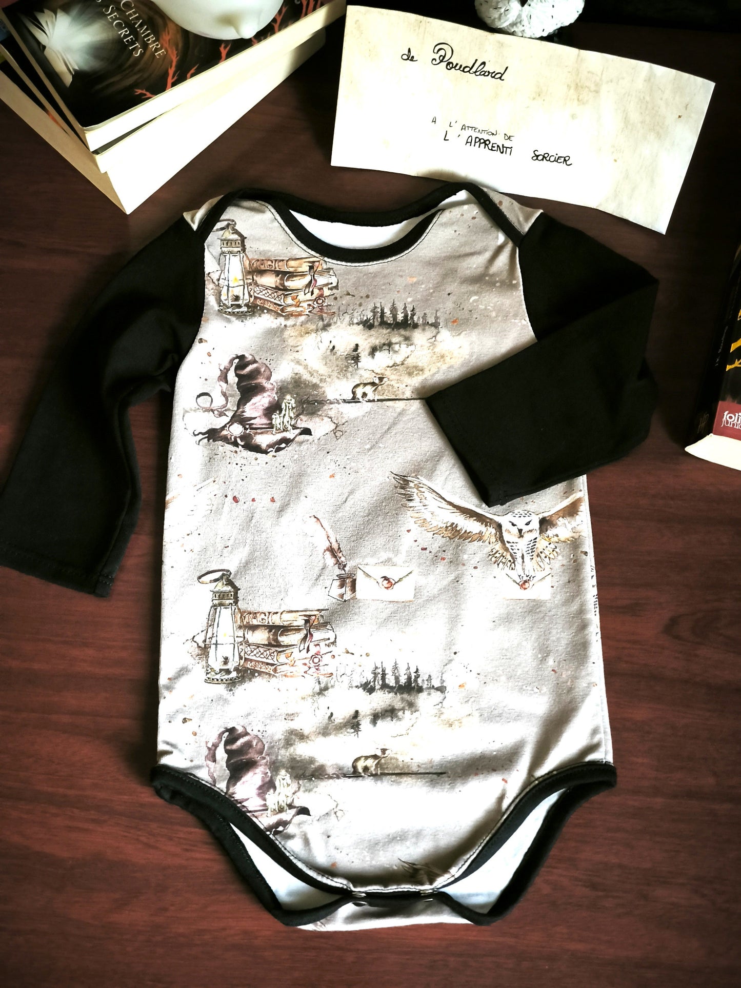 Body bébé magique – Chouette & lettres enchantées T.74cm/12m