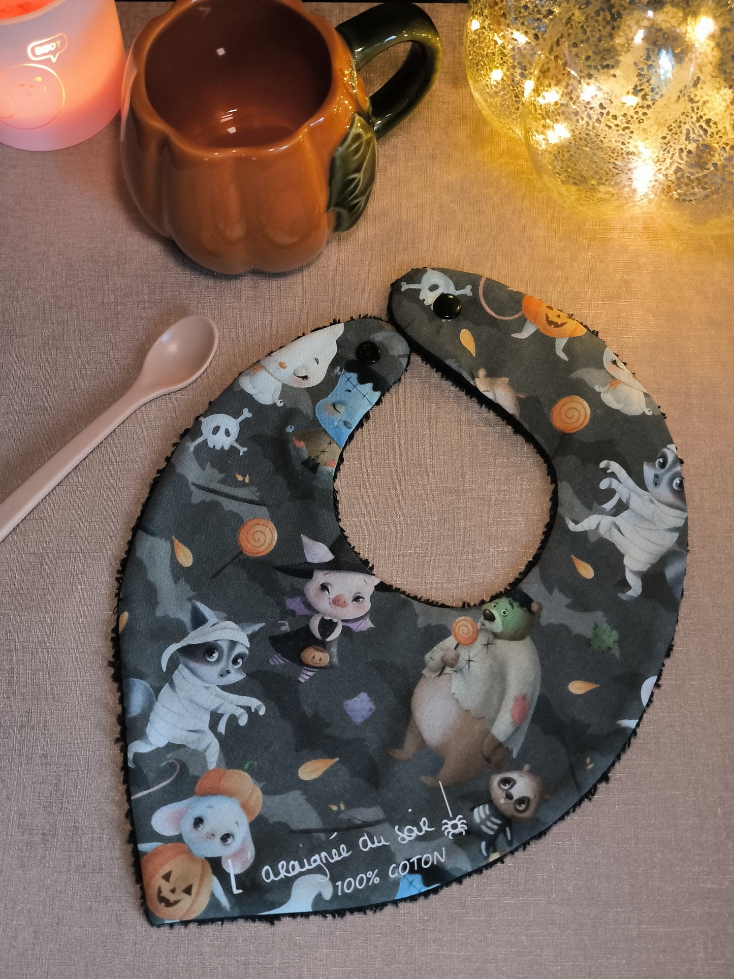 Bavoir bébé "Halloween Mignon"