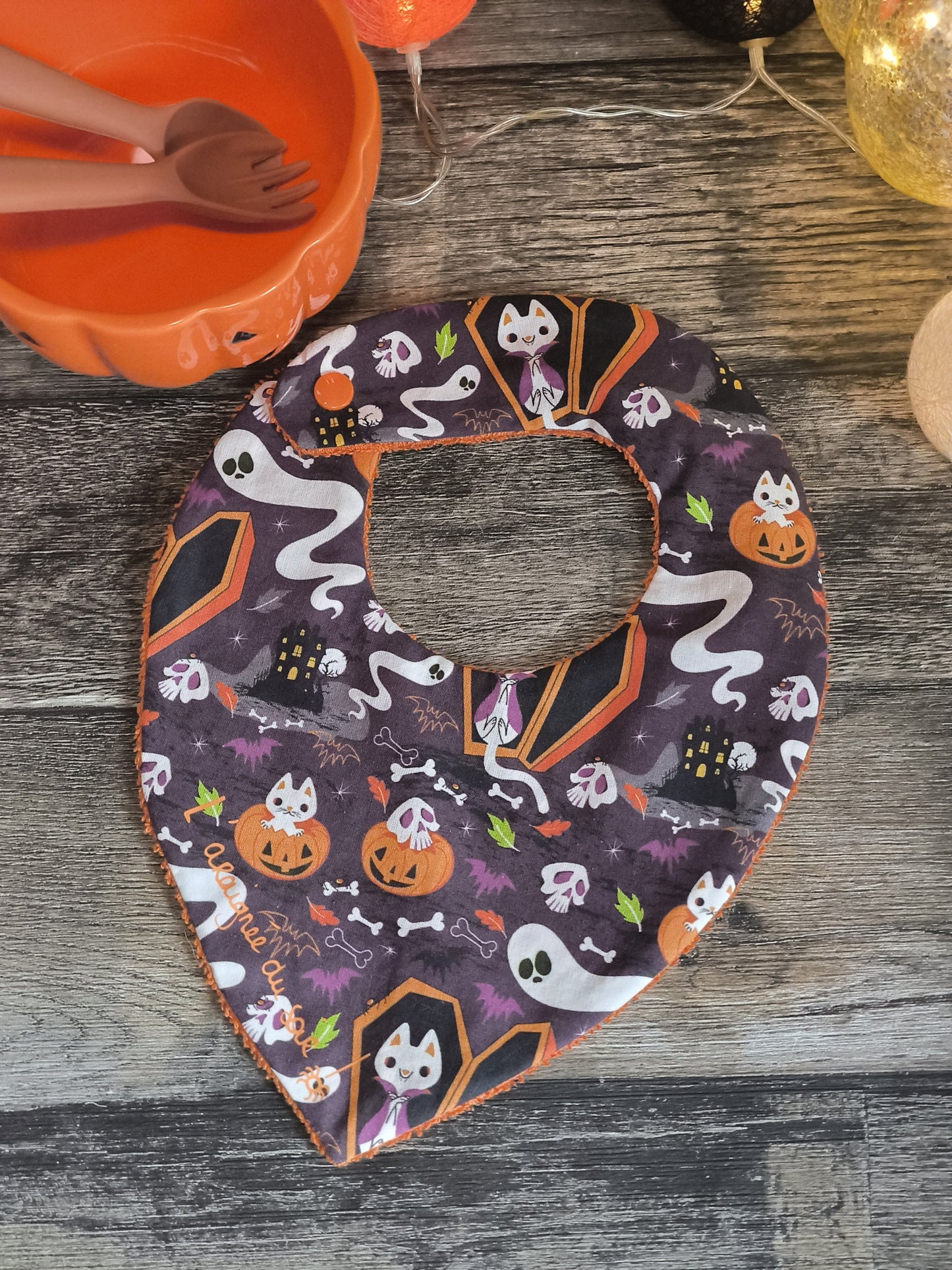Bavoir bandana "Halloween Fantôme & Citrouilles"